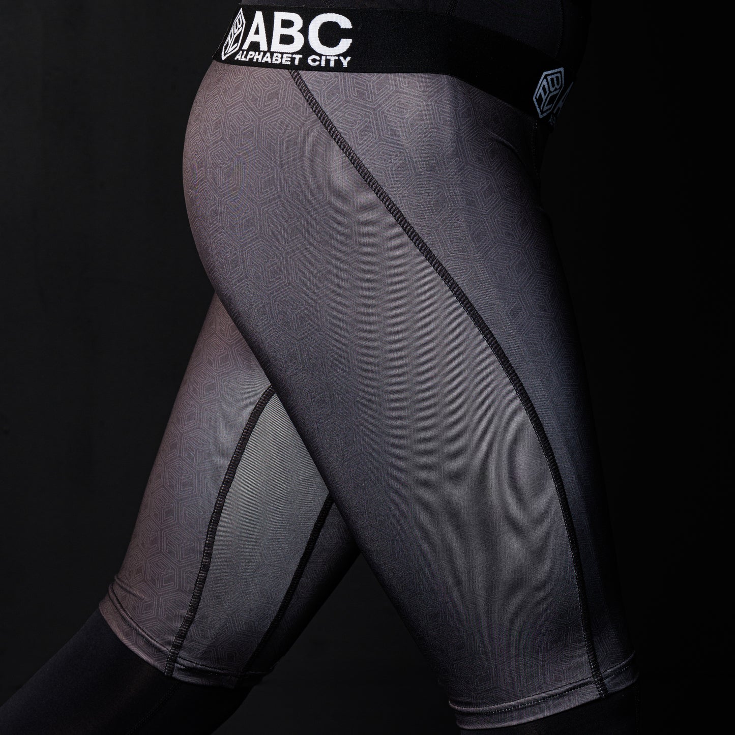 ABC BLACK MONO